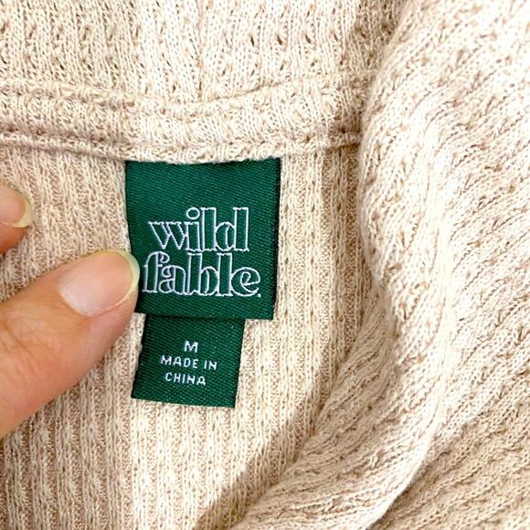 Wild Fable Pink Long Sleeve Waffle Knit Hooded Crop Top, Size Medium - Picture 10 of 10